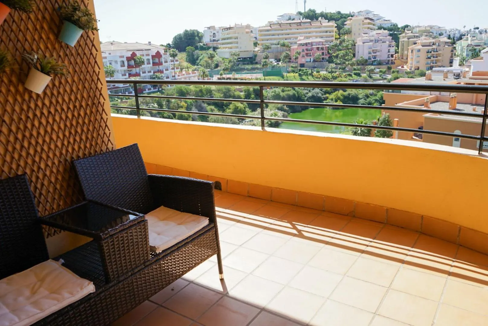 Casa Diamante: Sunny 2Br/2Ba Apartment In Mijas