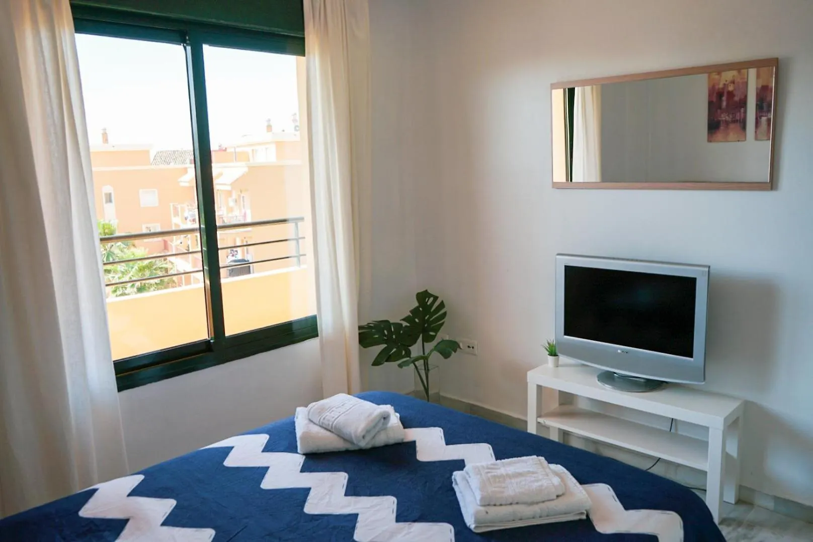 Casa Diamante: Sunny 2Br/2Ba Apartment In Mijas