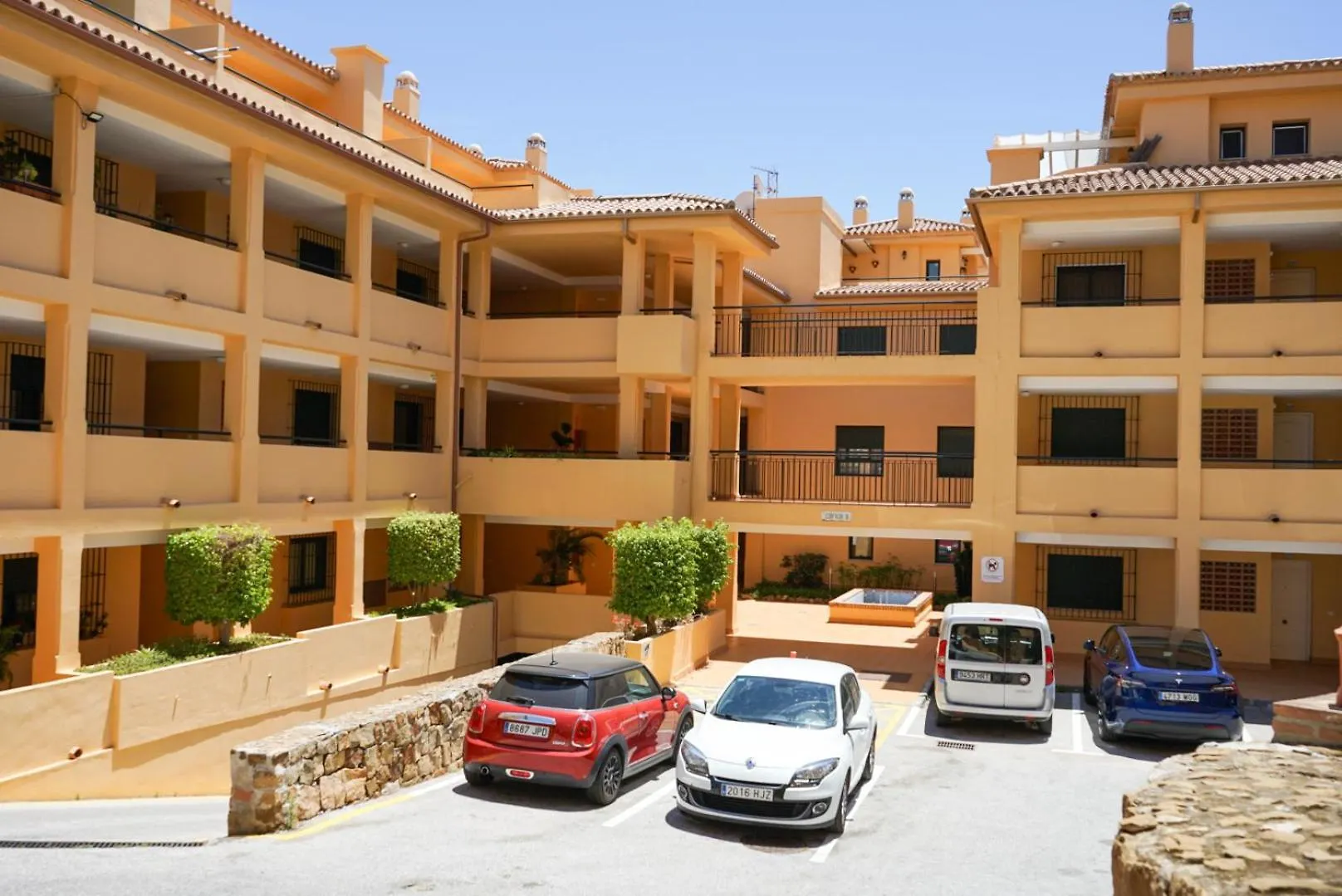 Casa Diamante: Sunny 2Br/2Ba Apartment In Mijas