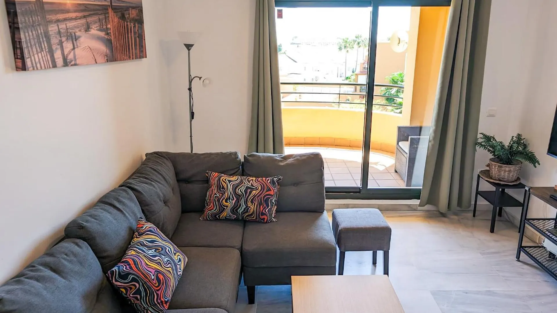 Casa Diamante: Sunny 2Br/2Ba Apartment In Mijas